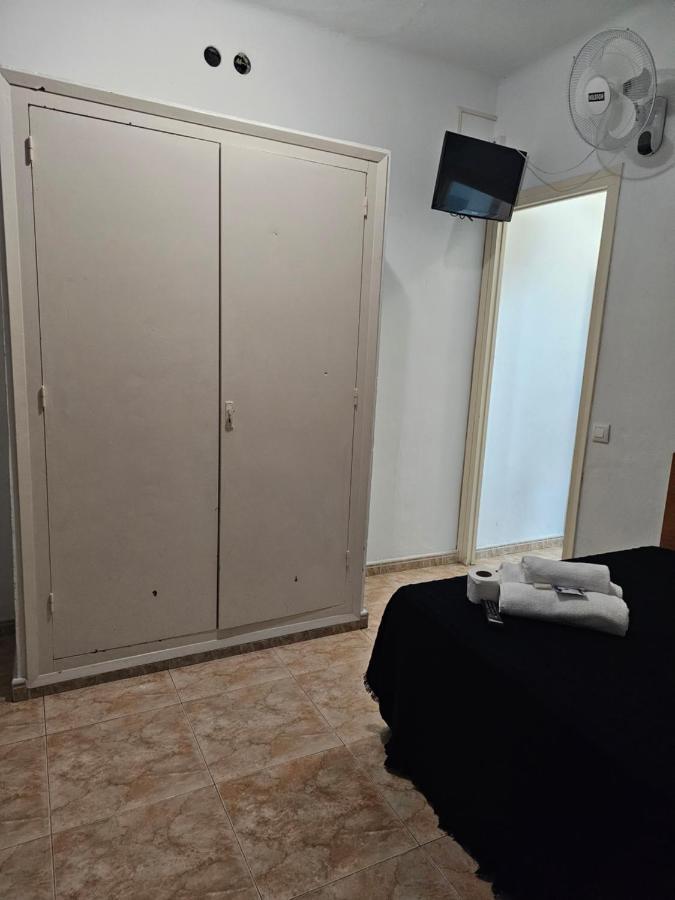 Hostal Sol Celeste 滨海略雷特 外观 照片