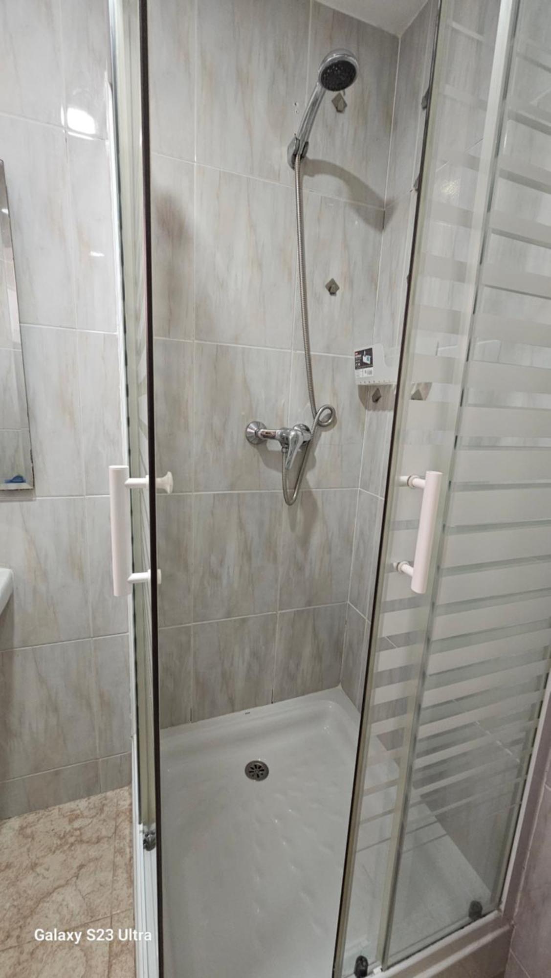 Hostal Sol Celeste 滨海略雷特 外观 照片