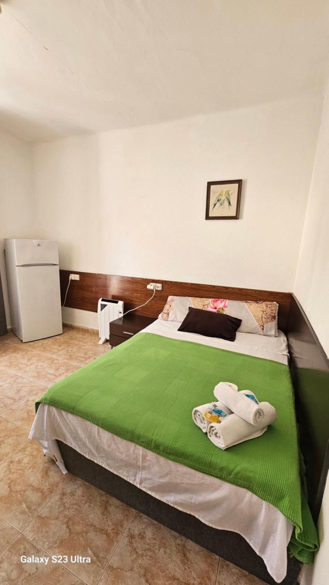 Hostal Sol Celeste 滨海略雷特 外观 照片